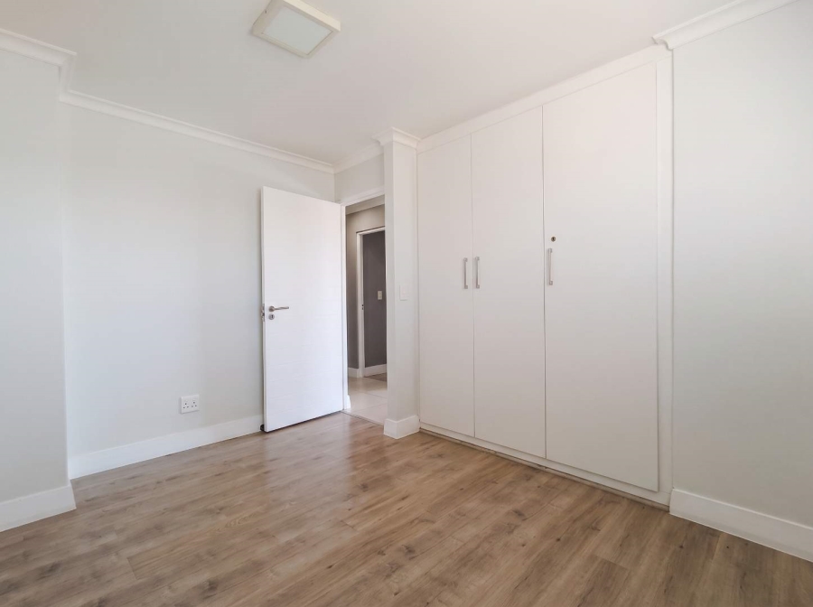 2 Bedroom Property for Sale in Zonnebloem Western Cape